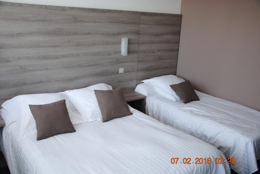 Hotel Albizzia Валра-Плаж Стая снимка